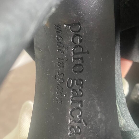 Pedro García Black Leather Strappy Heels | Size 7 | Gently Worn - Picture 3 of 3